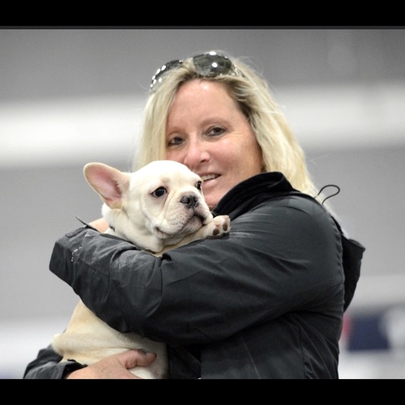 Meet your Posher, Heather - Picture 1 of 1